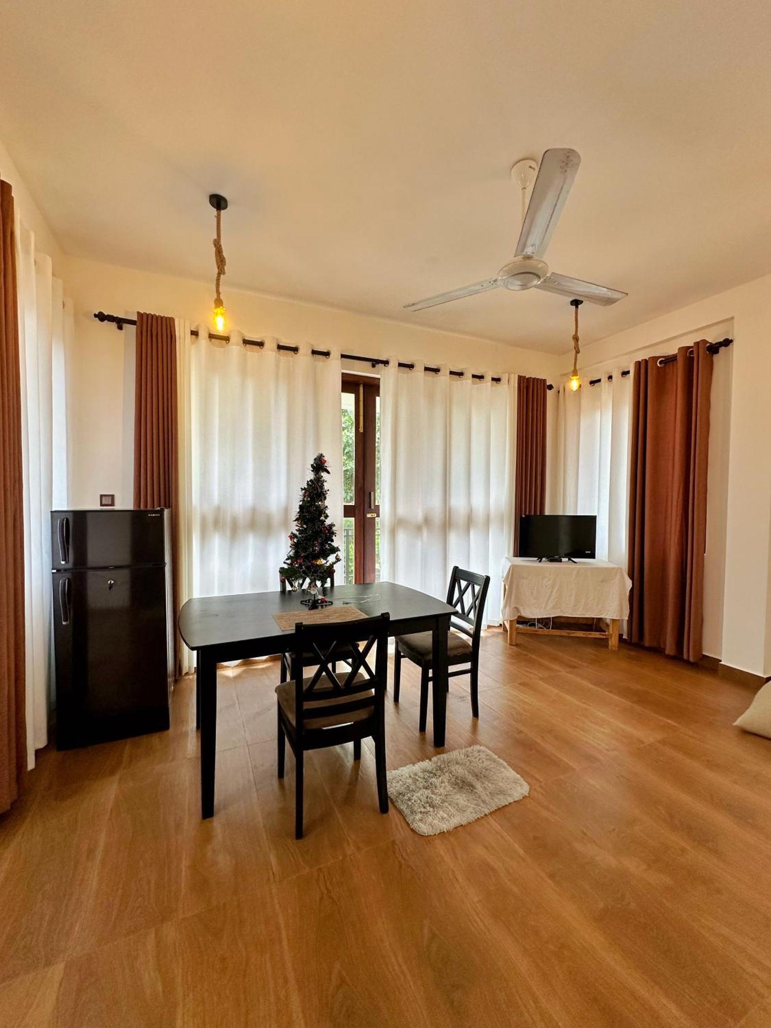 Finch Tangalle Exterior photo