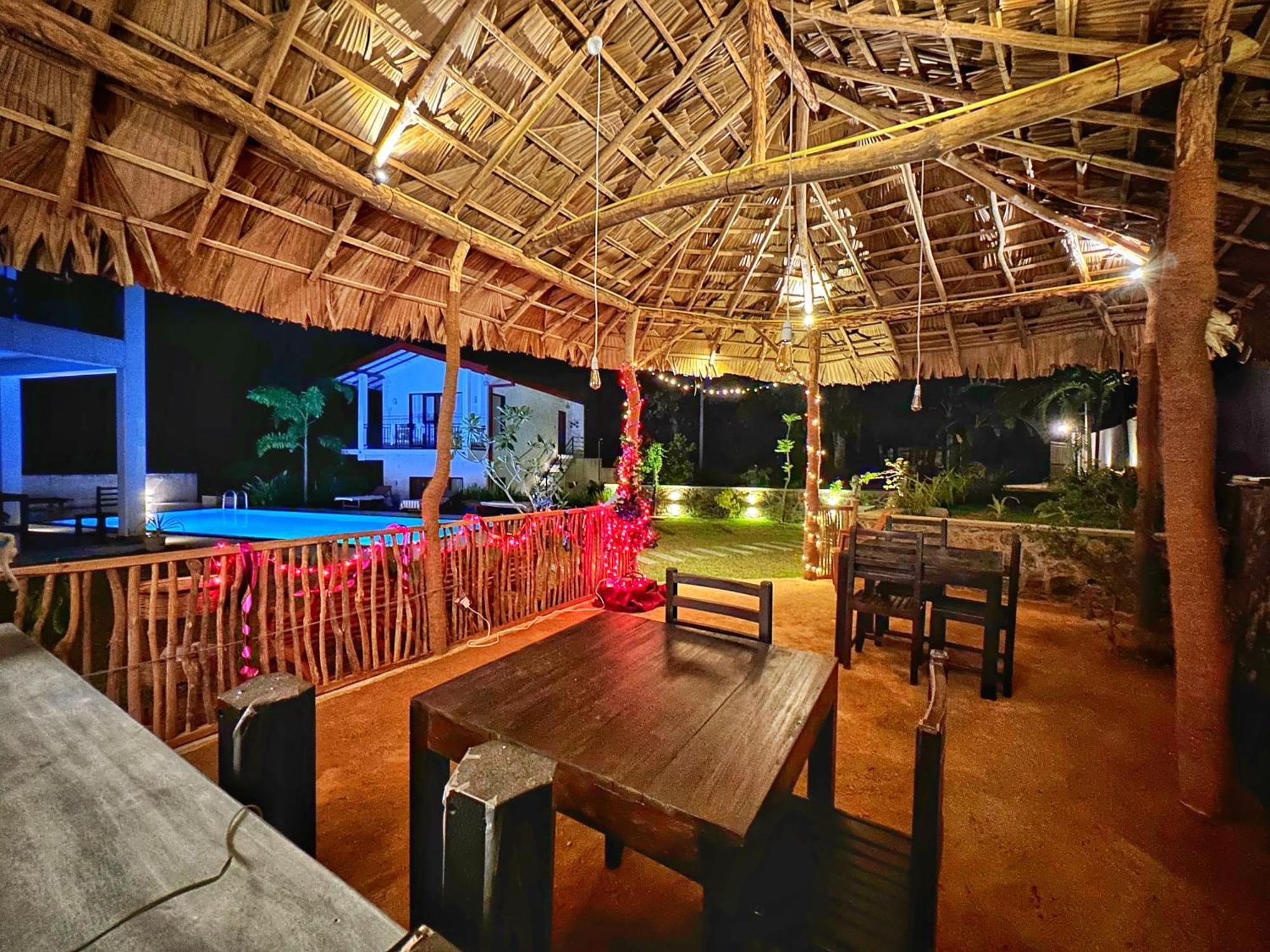 Finch Tangalle Exterior photo